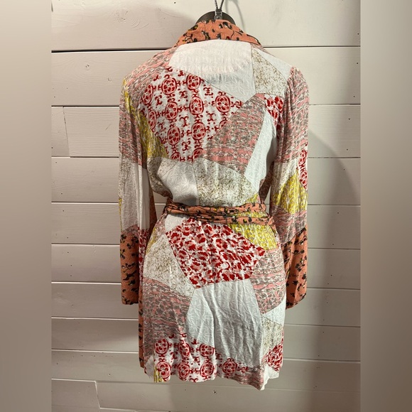 FLOREAT (Anthropologie) – Patchwork Wrap Tunic with Sash – Size M - Picture 6 of 7